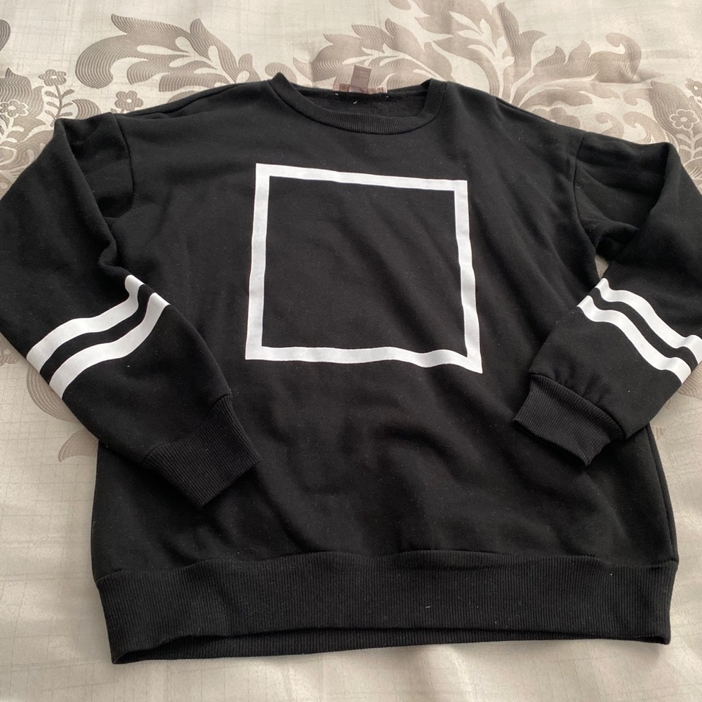 F21 women’s sweater